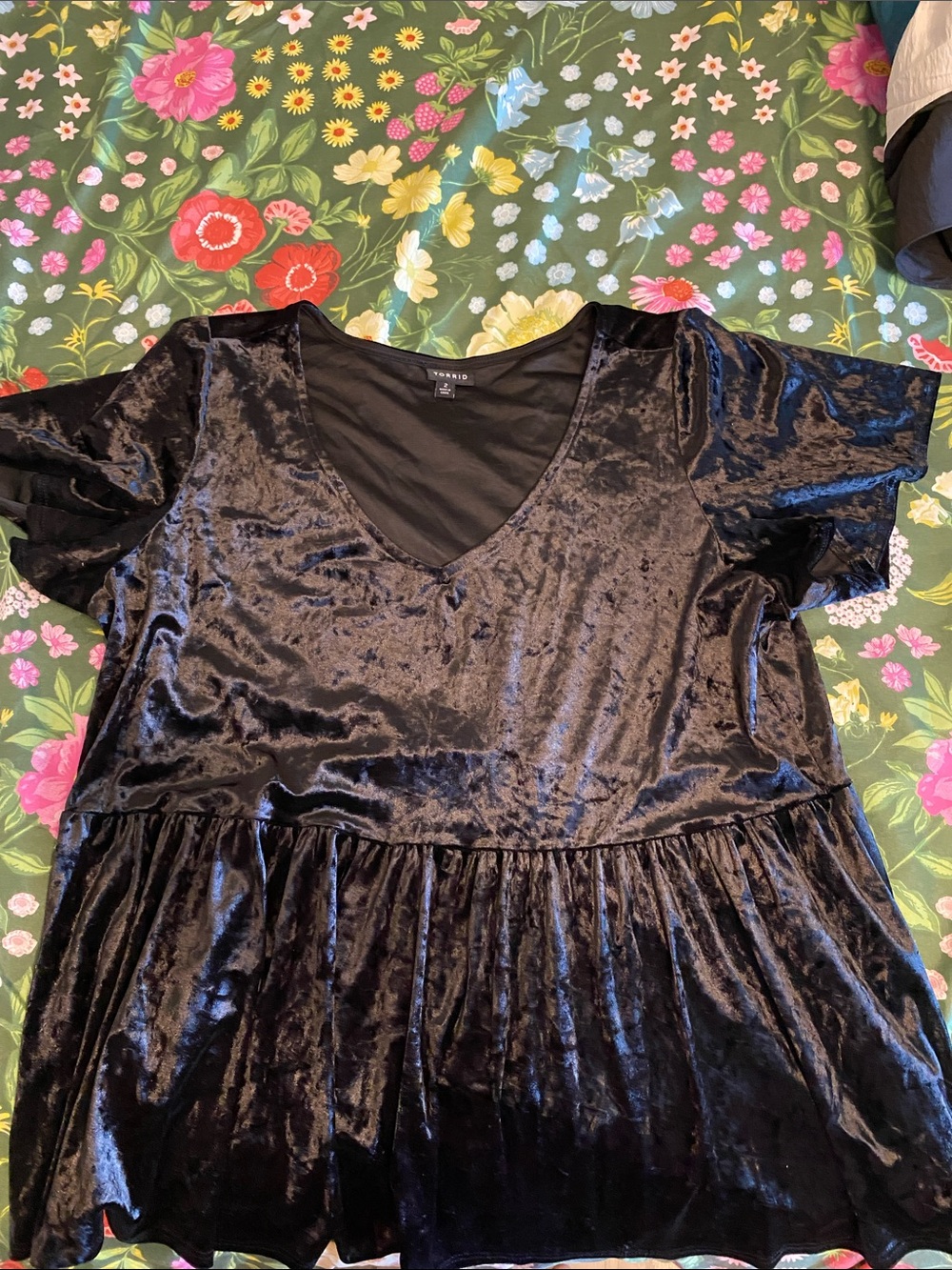 torrid Black Velvet V-Neck Peplum TOP